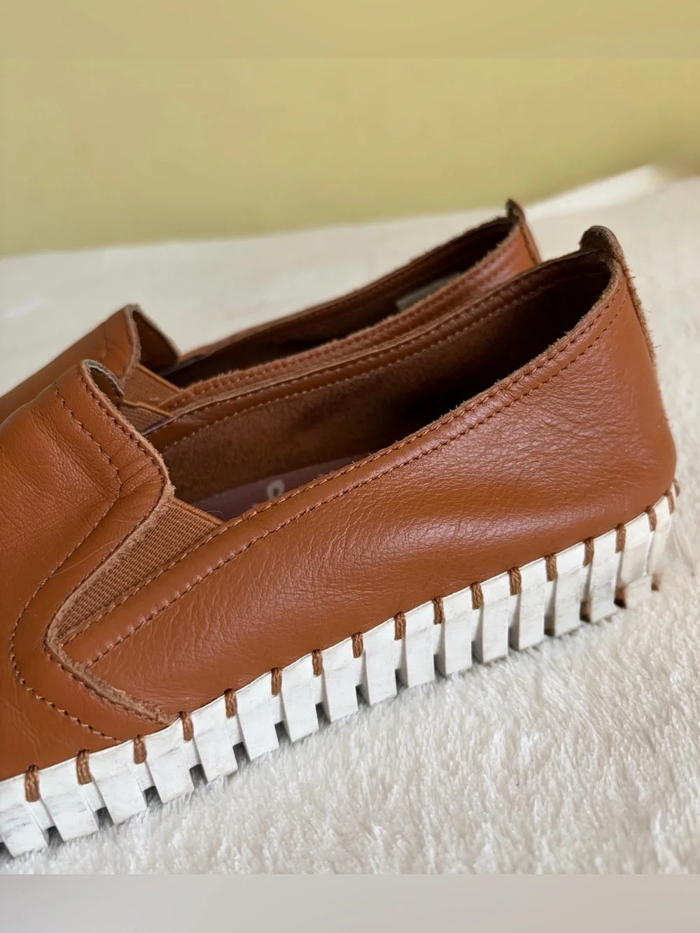 Memory Foam Slip-On Women’s Loafers - Brown Leather‎ Upper Sz 9.5